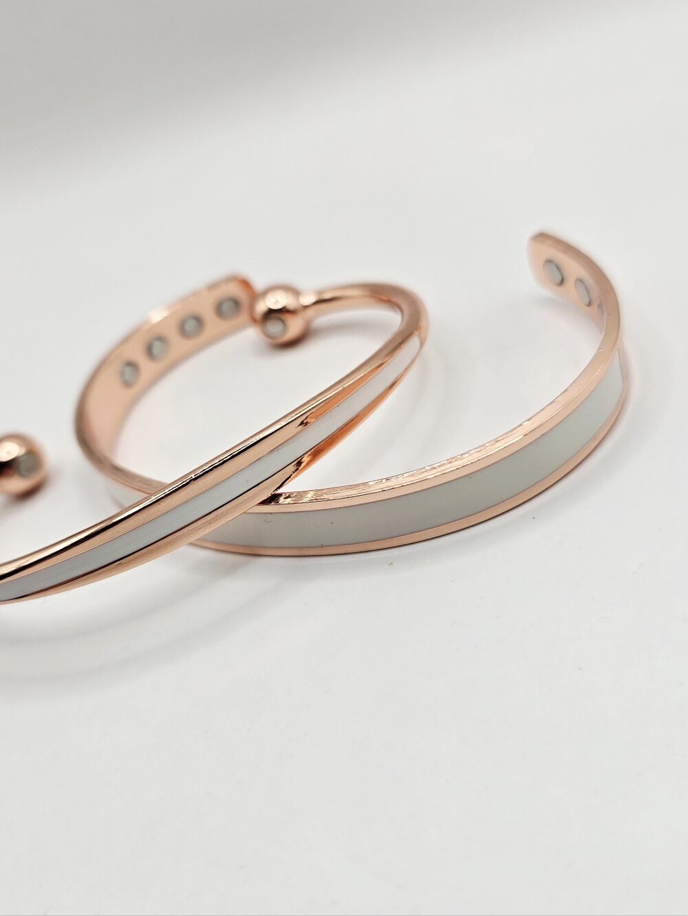 Unbranded Copper Magnet Cuff Bracelet 2 Piece White